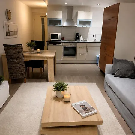 A09 Modern 38 Sqm Near Hospital Shopping Netflix Apartment *